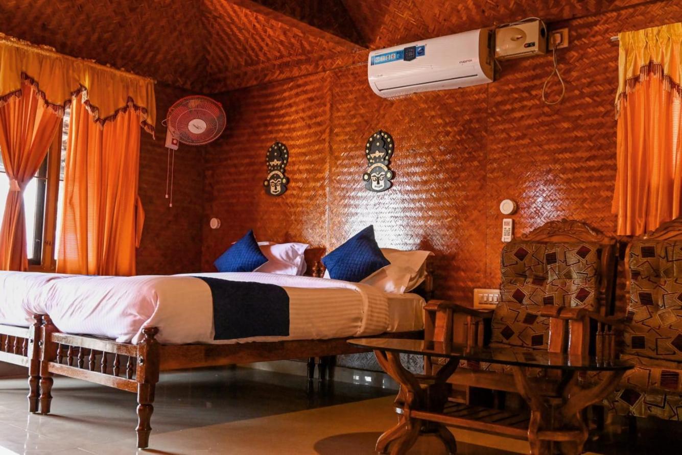 Sajeev Home Stay Cherai Beach Habitación foto