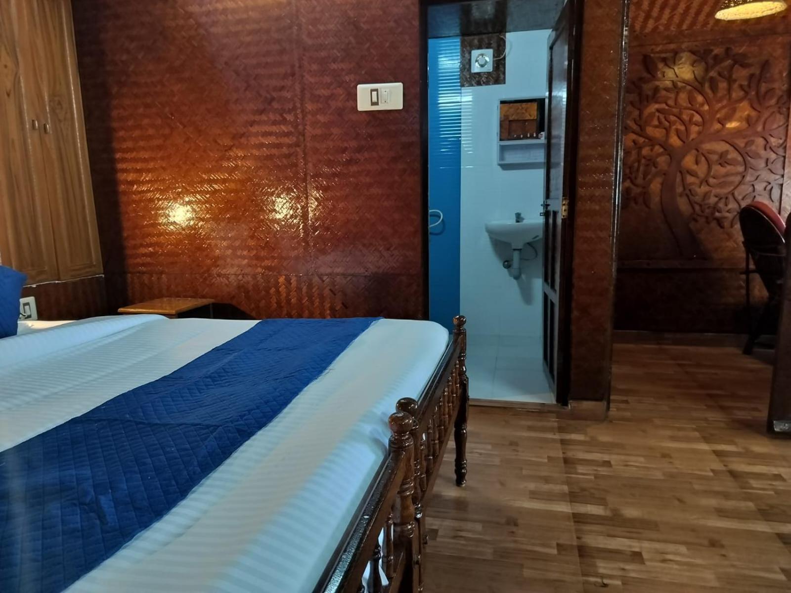 Sajeev Home Stay Cherai Beach Habitación foto
