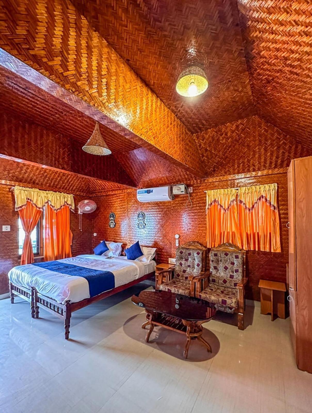 Sajeev Home Stay Cherai Beach Habitación foto