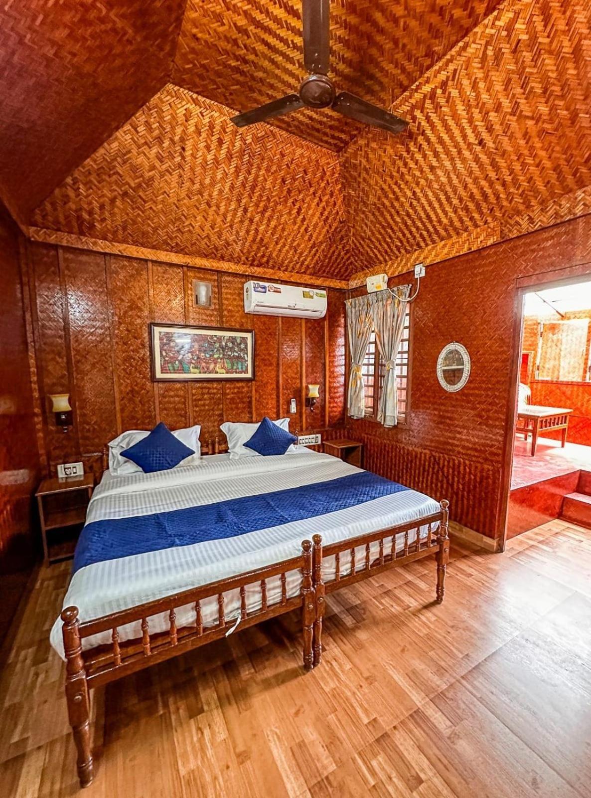 Sajeev Home Stay Cherai Beach Habitación foto