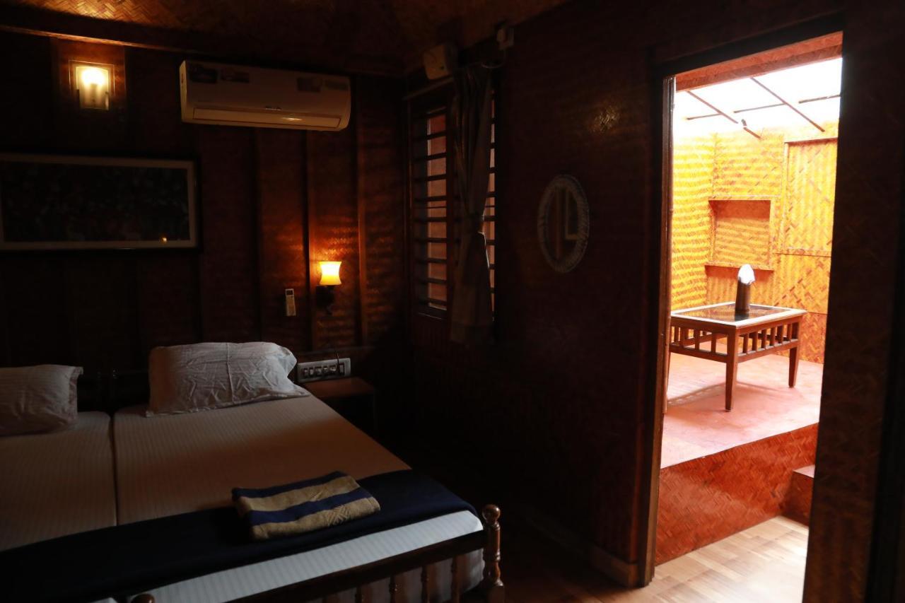 Sajeev Home Stay Cherai Beach Exterior foto