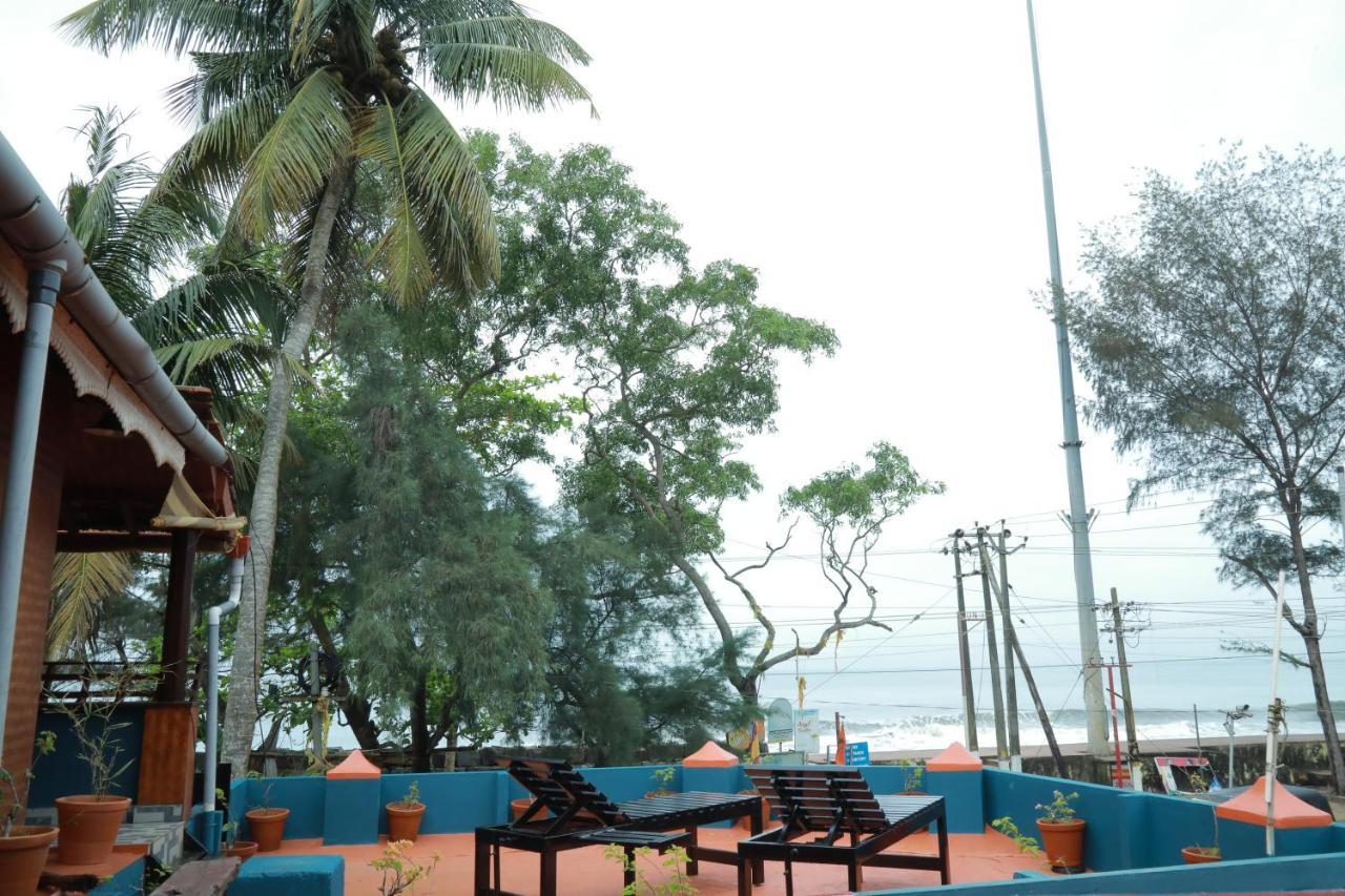 Sajeev Home Stay Cherai Beach Exterior foto