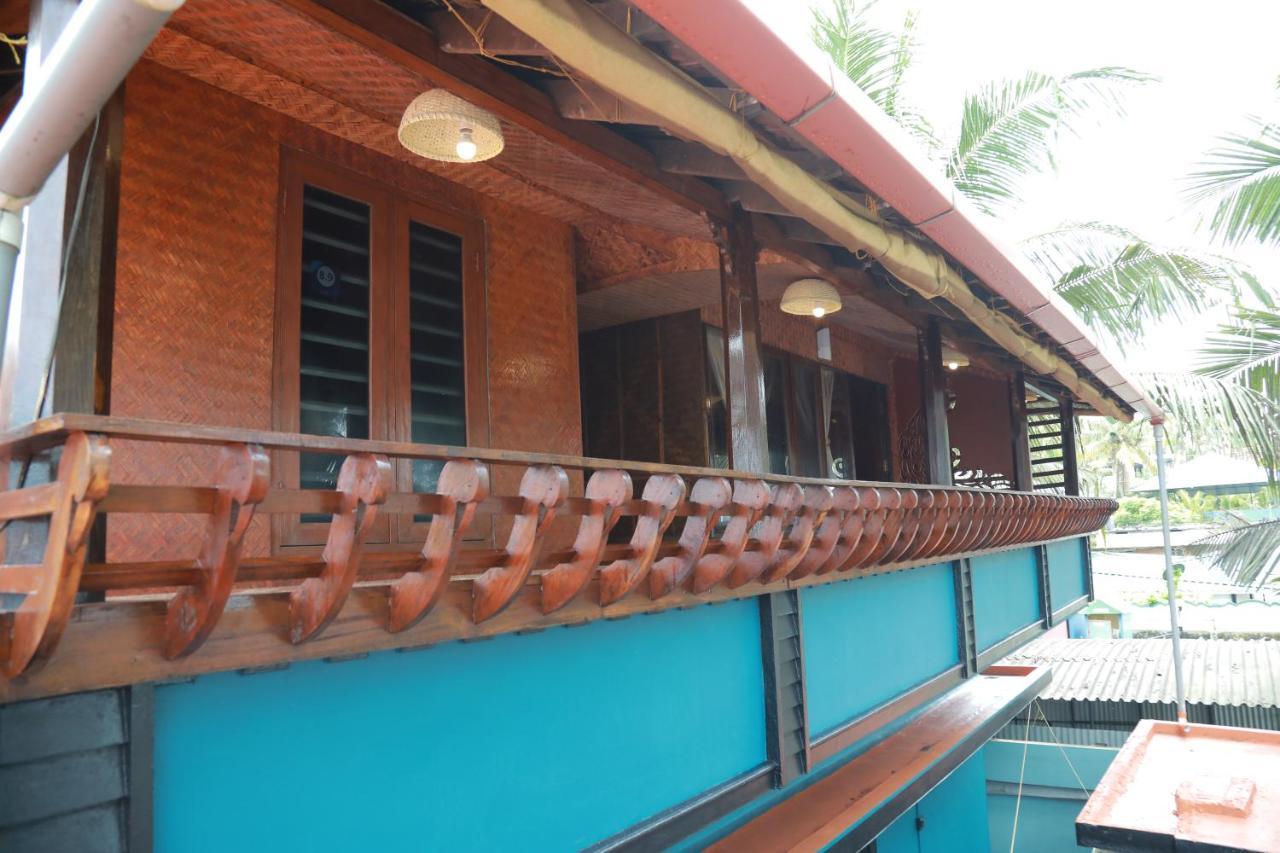 Sajeev Home Stay Cherai Beach Exterior foto